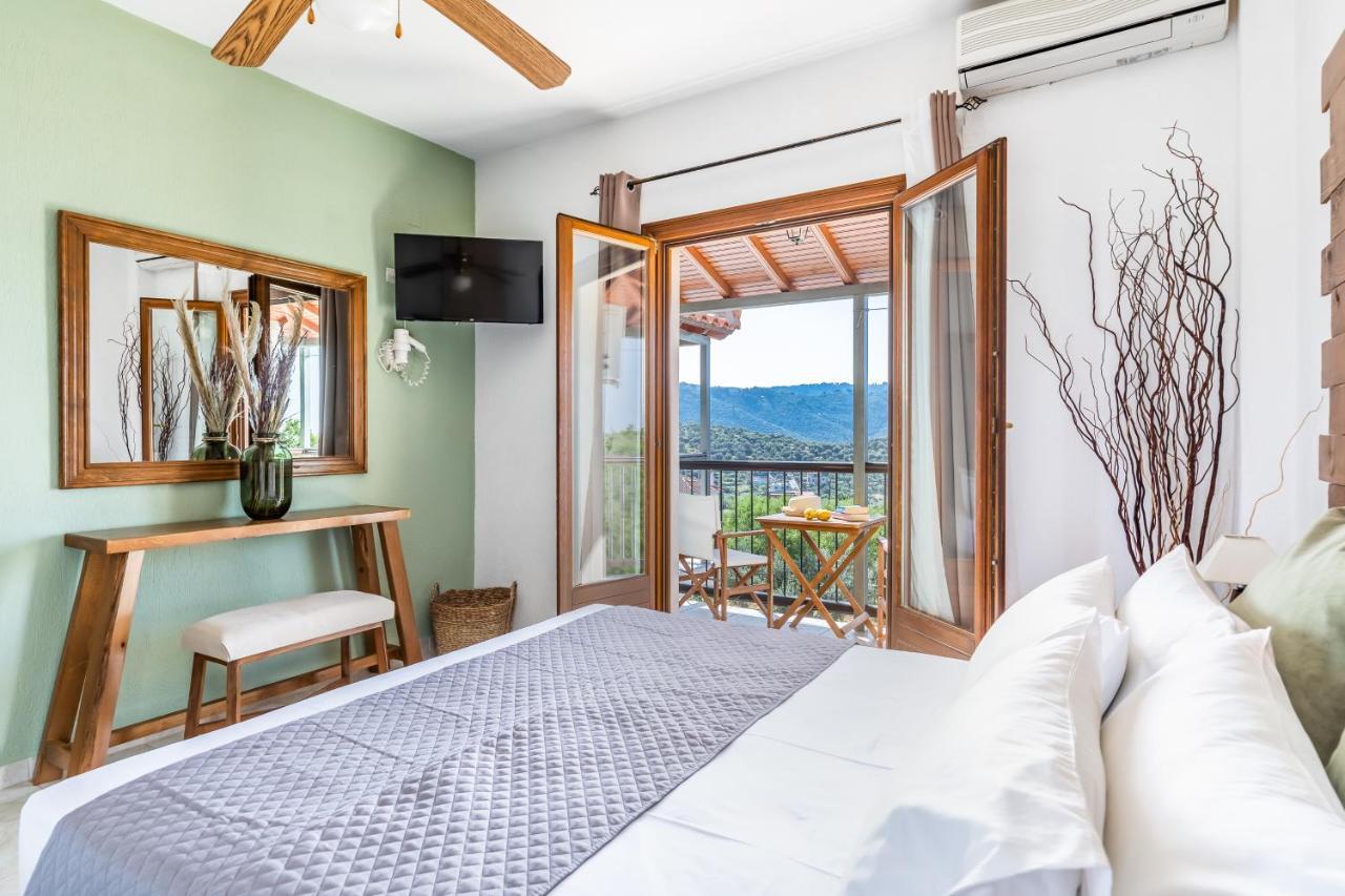 Giasemi Apartments Skopelos Town Bagian luar foto