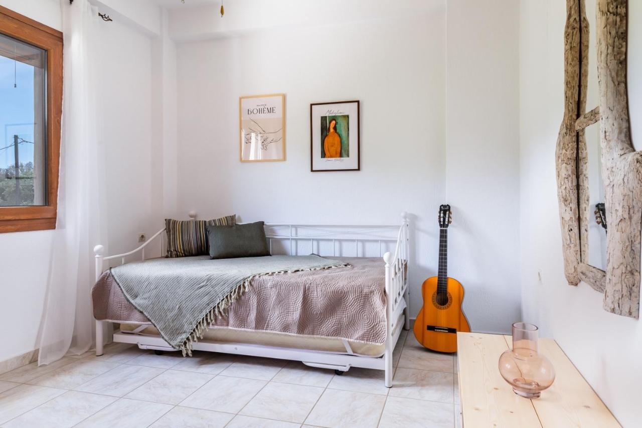 Giasemi Apartments Skopelos Town Bagian luar foto
