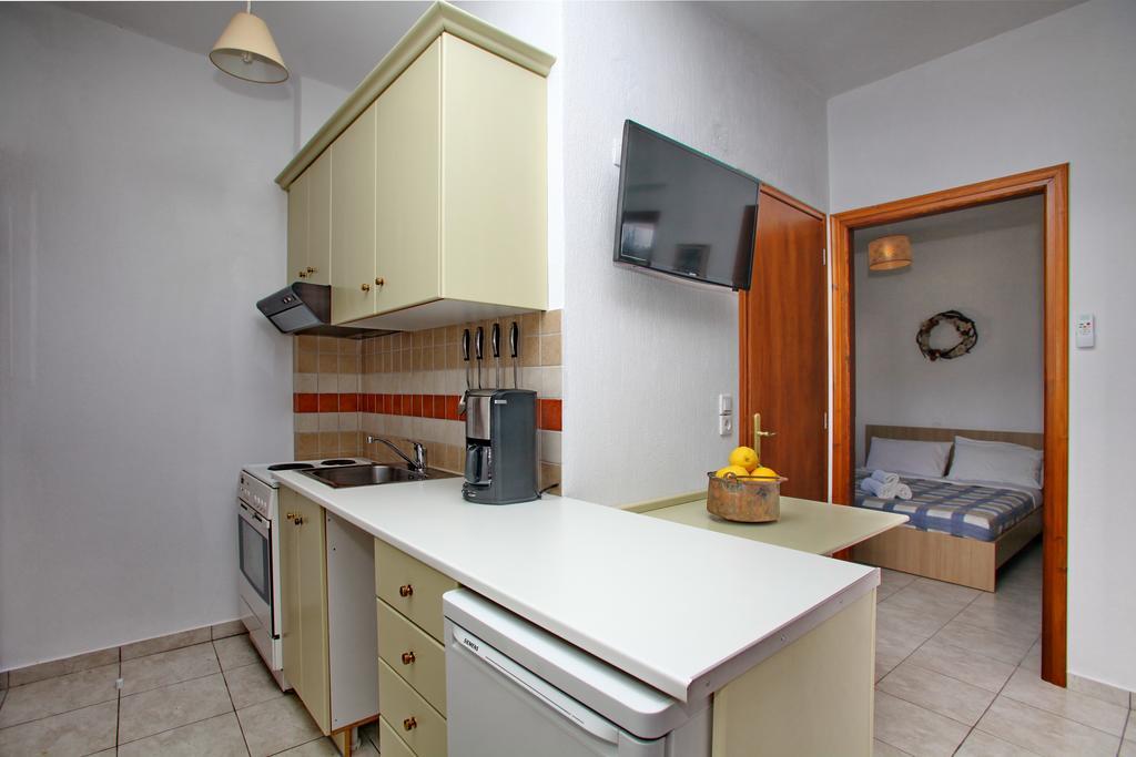 Giasemi Apartments Skopelos Town Bagian luar foto